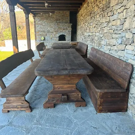Vladimirov's House , цяла къща Casa vacanze