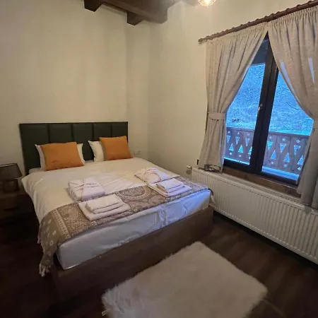 Vladimirov's House , цяла къща Casa vacanze Kovačevica