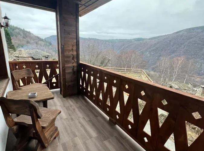 Vladimirov's House , цяла къща Kovačevica